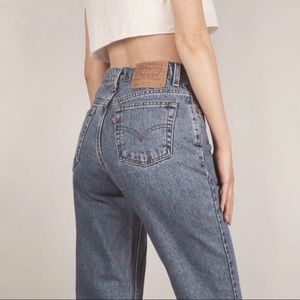 Levi’s 512 Medium Wash